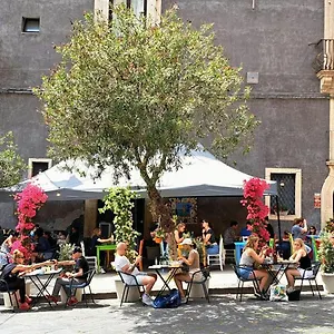 Apartment Finestre Sul Teatro - - Parking Included